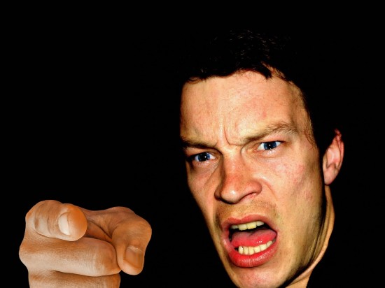 Grupy wsparcia czy krytyki? <i class='mr-2 float-end fas fa-volume-up'></i>